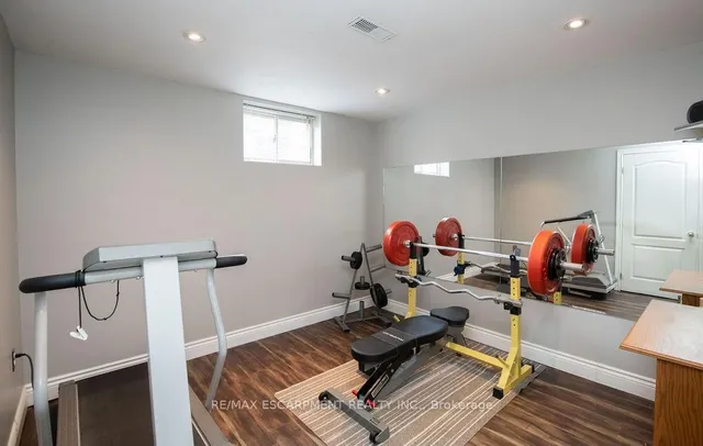 Additional image 42 of 10 Shadeland Cres