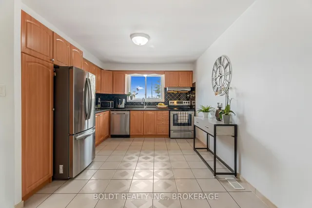 Additional image 11 of 124 Quaker Cres