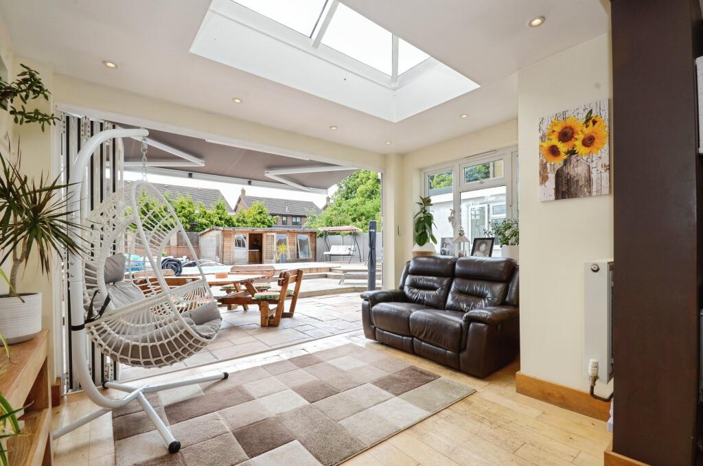 Additional image 8 of High Street, St. Albans, AL2