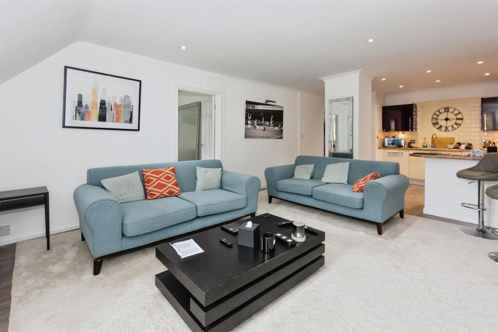 Additional image 8 of Oakhill Close, Birmingham