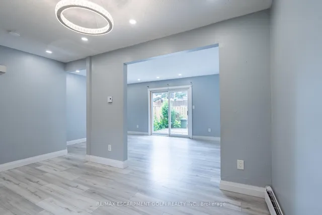 房产图片 9 - 加拿大安大略省哈密尔顿市Garth街1550号25A单元