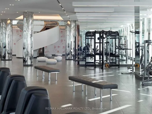 Additional image 35 of 10 York St Unit 1905