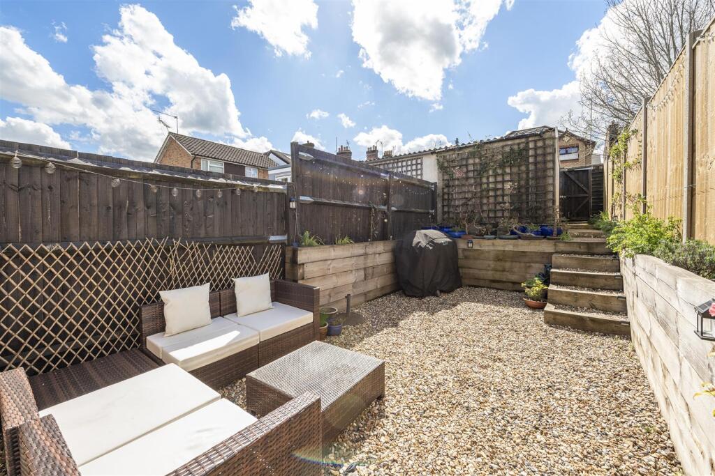 Additional image 11 of Luton Road, Harpenden