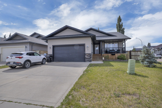 房产图片 2 - 2 Coleman Crescent