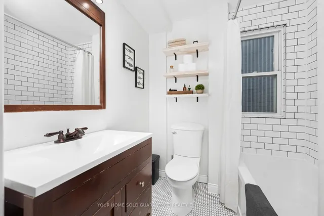 Additional image 20 of 209 Rothsay Ave