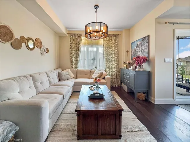 Additional image 17 of 99 Bloom Cres