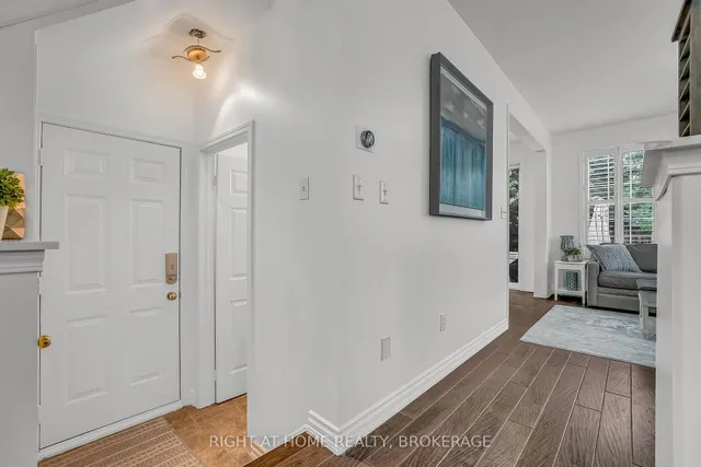 Additional image 12 of 928 Lancaster Blvd