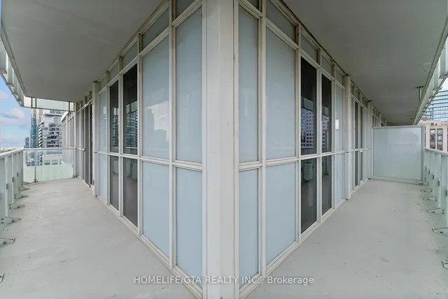 Additional image 25 of 300 Front St Unit 1811