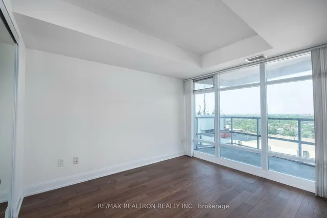 Additional image 20 of 2181 Yonge St Unit 2706