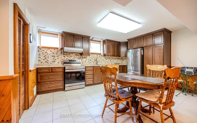 Additional image 36 of 7 Marker Crt