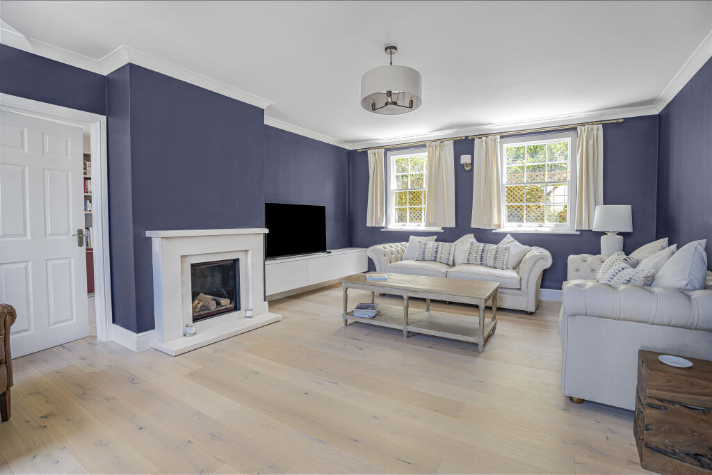 Additional image 2 of St. Bernards Road, St. Albans, Hertfordshire, AL3