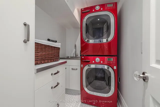 Additional image 22 of 82 Bellevue Ave