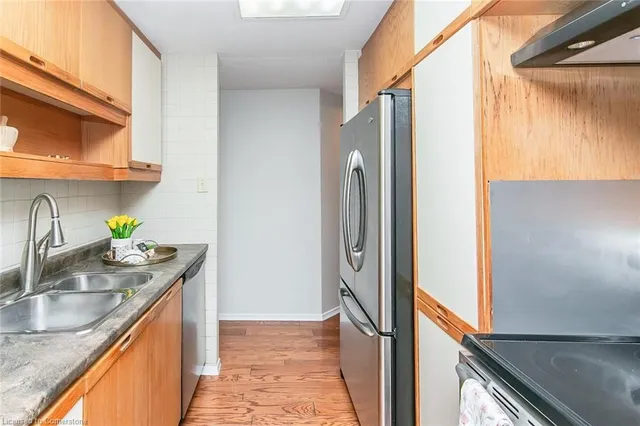 Additional image 11 of 20 Ellen St Unit 509