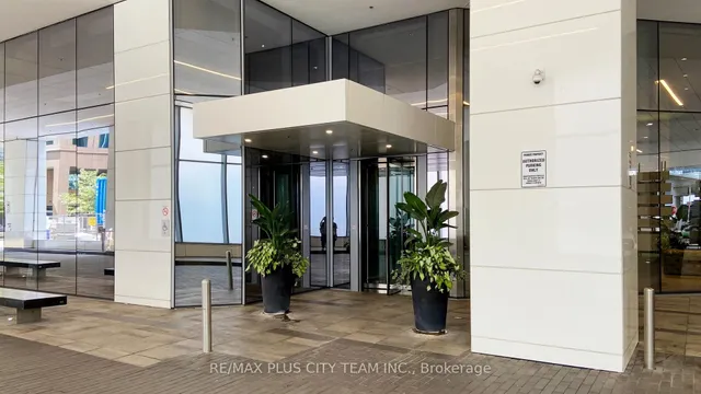 Additional image 41 of 100 Harbour St Unit 5406