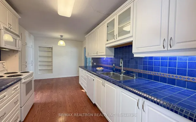 Additional image 6 of 113 Banstock Dr