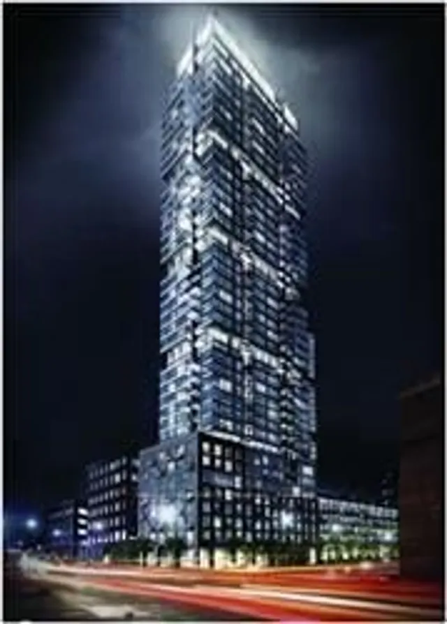 30 Nelson St Unit 402