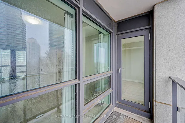 房产图片 25 - 多伦多湖滨大道2220号601单元