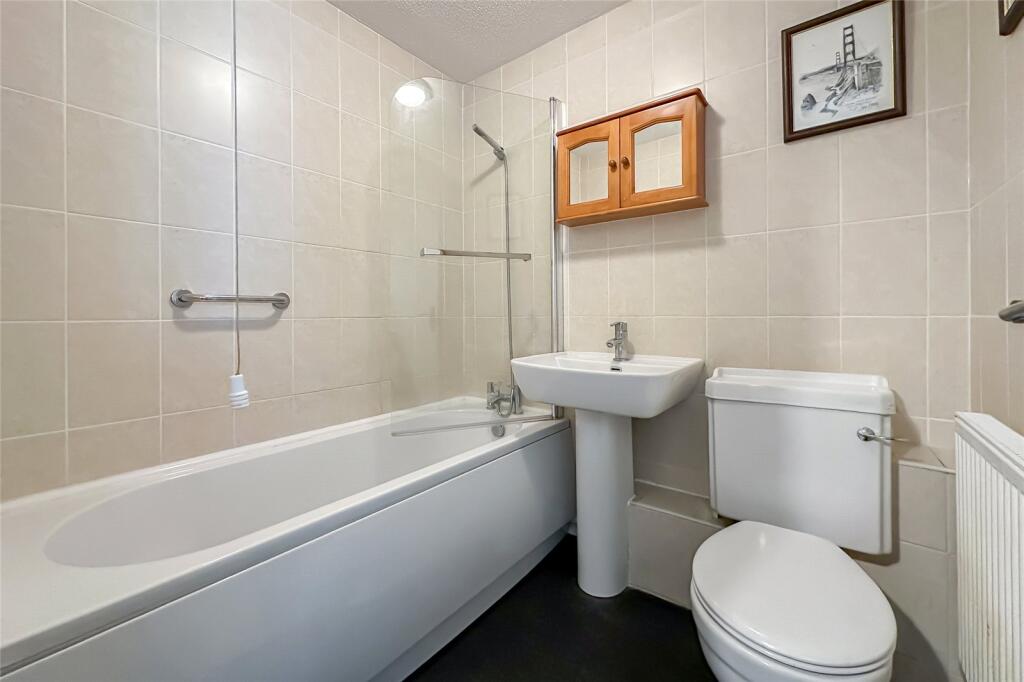 Additional image 7 of Wilstone Drive, St. Albans, Hertfordshire, AL4