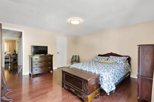 Additional image 21 of 1051 Sandhurst Circ Unit 17