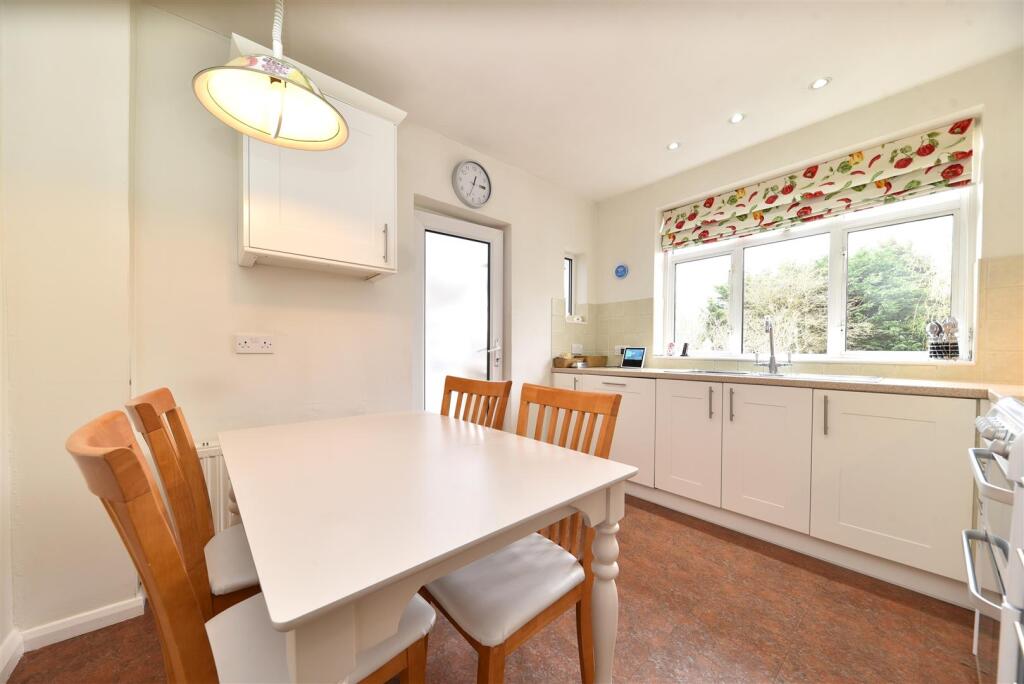 Additional image 8 of Westland Drive, Brookmans Park, Hatfield