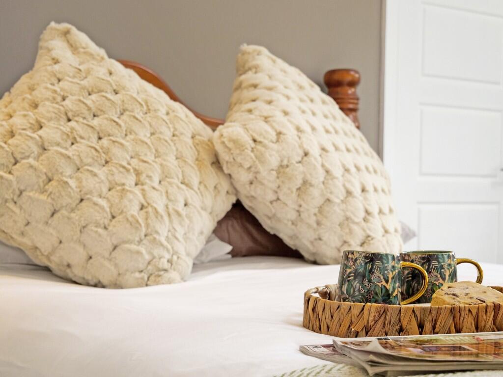 Additional image 11 of Bloomfield Road, Harpenden, Hertfordshire, AL5