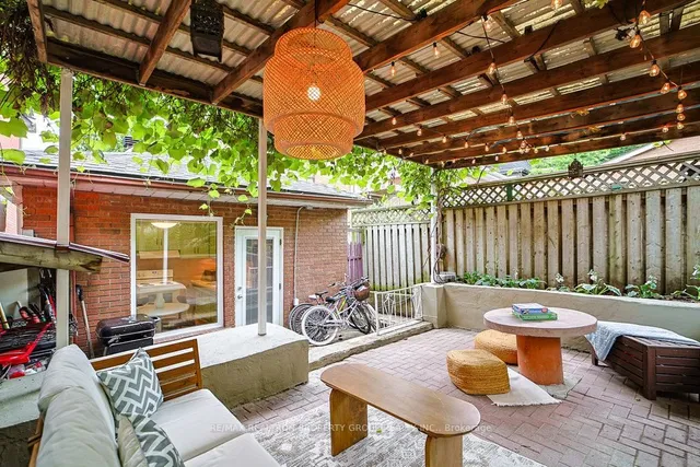 Additional image 27 of 482 Mcroberts Ave