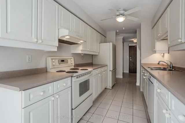 Additional image 6 of 1276 Maple Crossing Blvd Unit 212