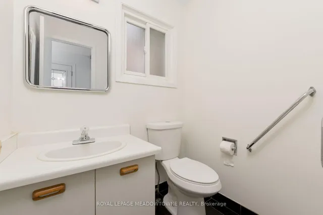 Additional image 13 of 34 Metzak Dr