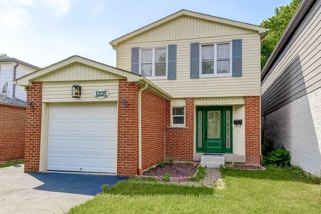 Additional image 2 of 1225 Consort Cres