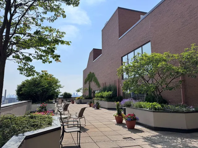 房产图片 37 - 多伦多韦尔斯利街62号1801单元