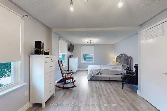 Additional image 28 of 4 Flamingo Cres