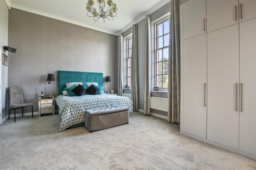 Additional image 8 of Beningfield Drive, Napsbury Park