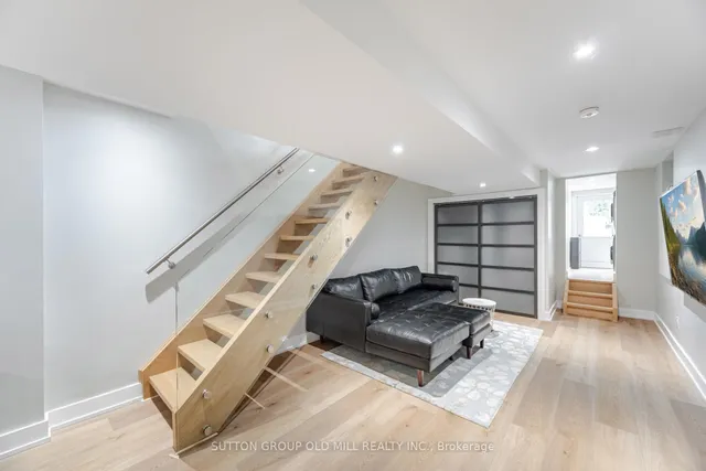 Additional image 14 of 87 Mackay Ave