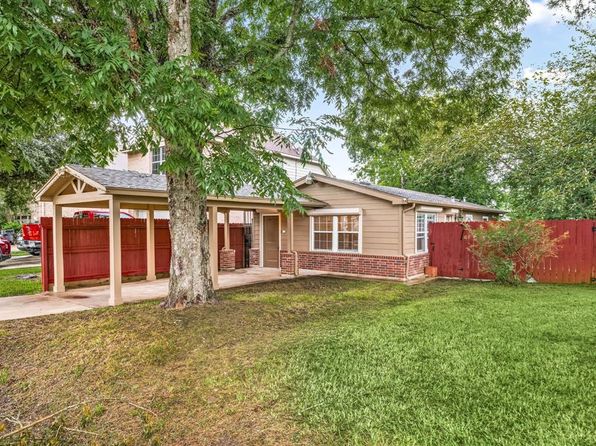 8201 Tareyton Ln, Houston, TX 77075