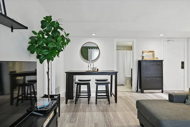 Additional image 21 of 2373 King St Unit 43