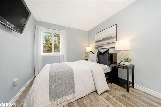 Additional image 25 of 318 Laurier Ave