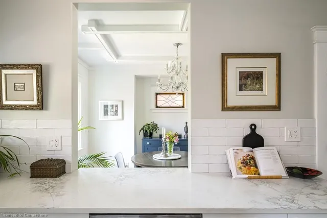 Additional image 17 of 39 Maplewood Ave