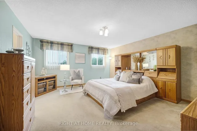 Additional image 17 of 22 Donna Dr