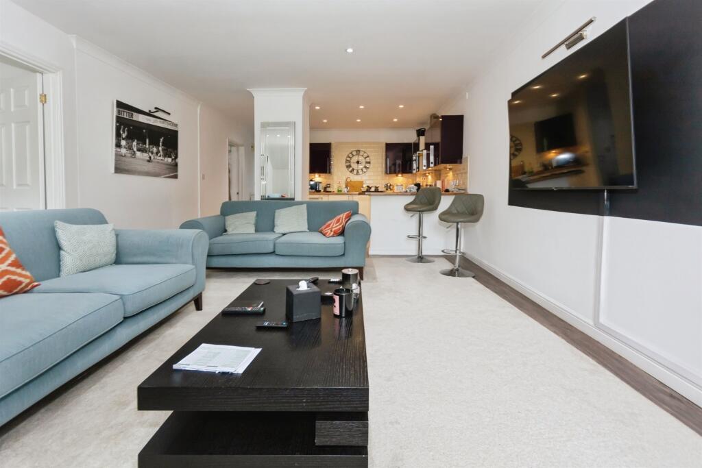 Additional image 7 of Oakhill Close, Birmingham