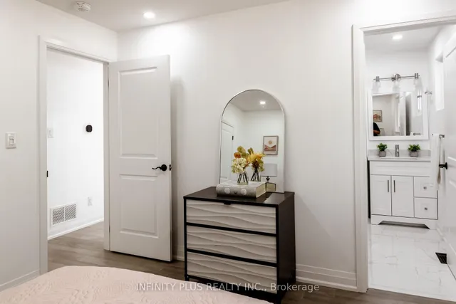 Additional image 13 of 31 Autumn Blvd