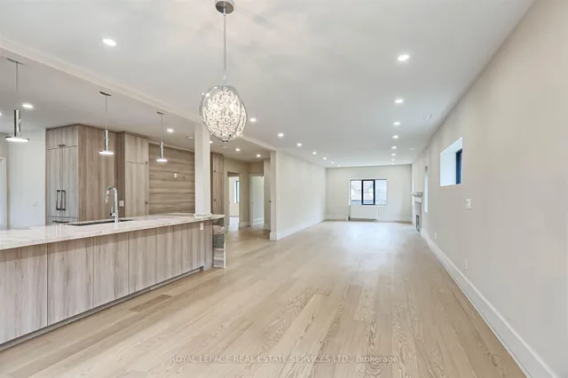 Additional image 21 of 324 Riverside Dr