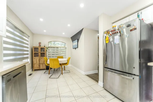 Additional image 23 of 91 Bernard Ave