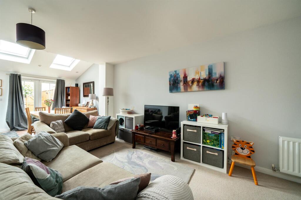 Additional image 5 of Page Place, Frogmore, St. Albans