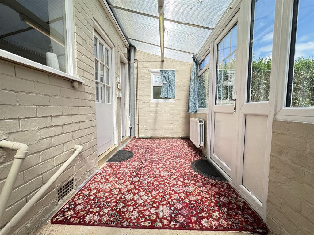 Additional image 12 of Gainsborough Crescent, Great Barr, Birmingham