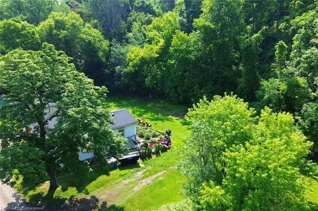 Additional image 6 of 628 Mill St