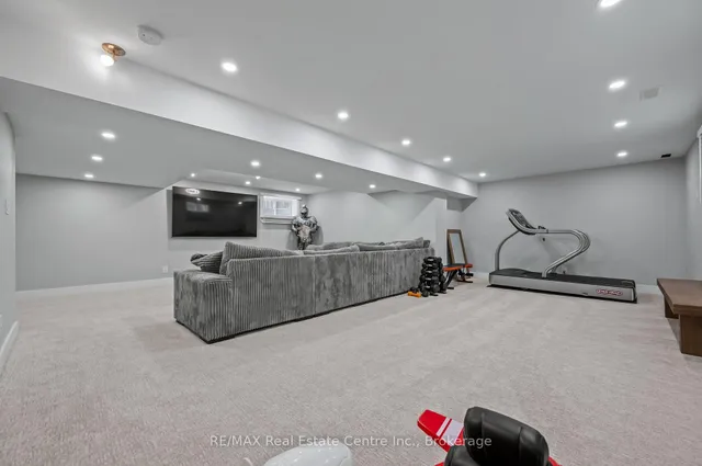 Additional image 36 of 50 Eden Oak Tr