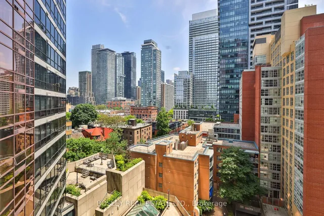 1001 Bay St Unit 1812