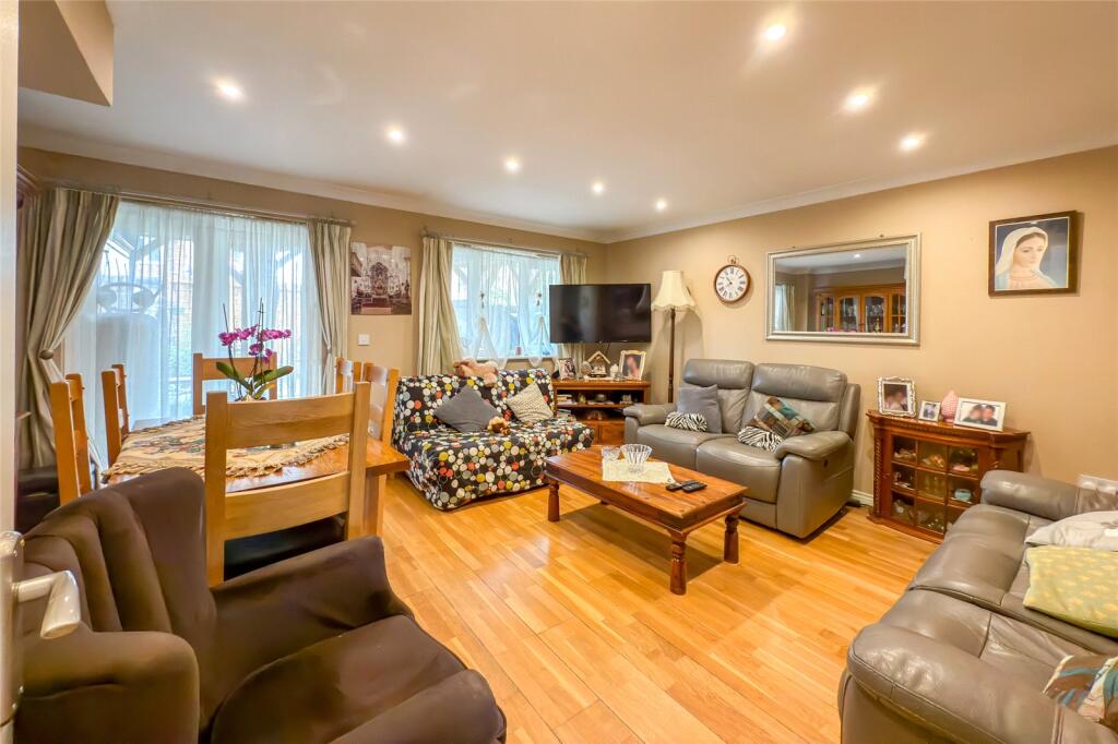 Additional image 4 of Gorseway, Hatfield, Hertfordshire, AL10