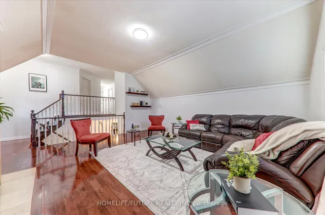 Additional image 23 of 25 Valley Centre Dr