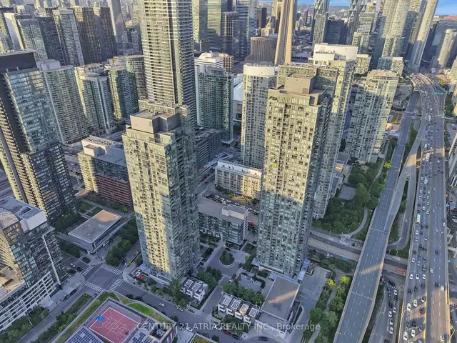 Additional image 16 of 15 Fort York Blvd Unit 1915